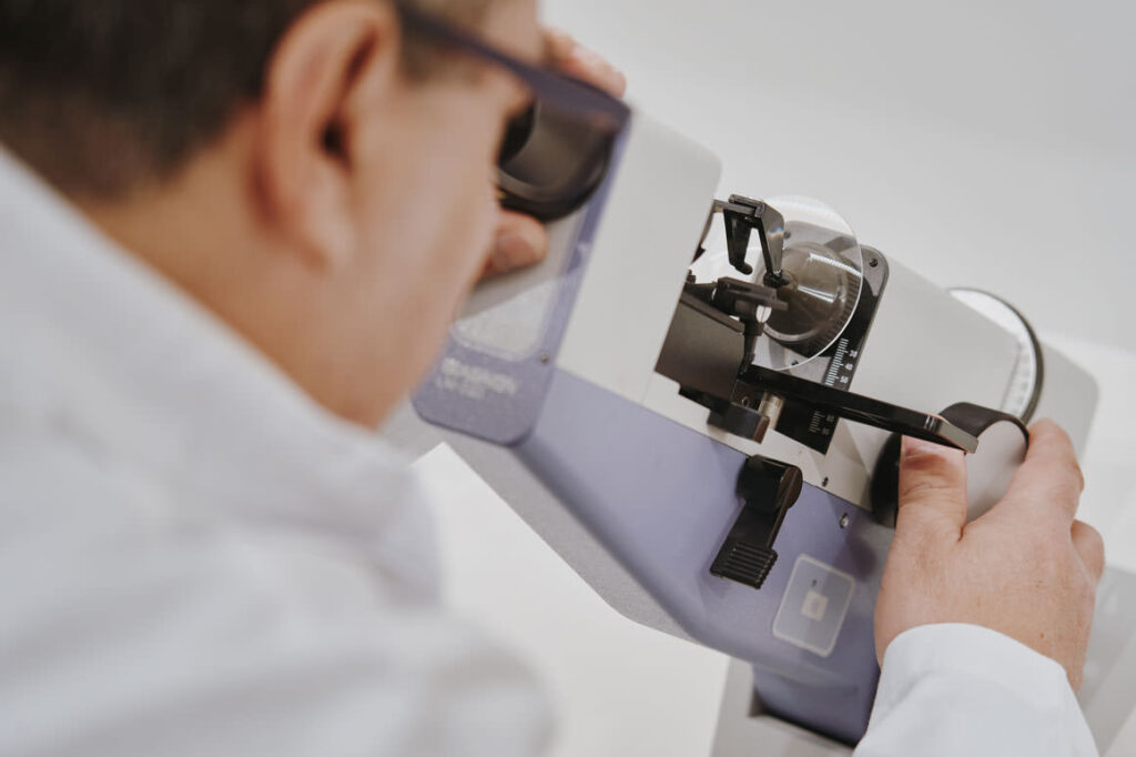 Optical lens inspection with specialist equipment