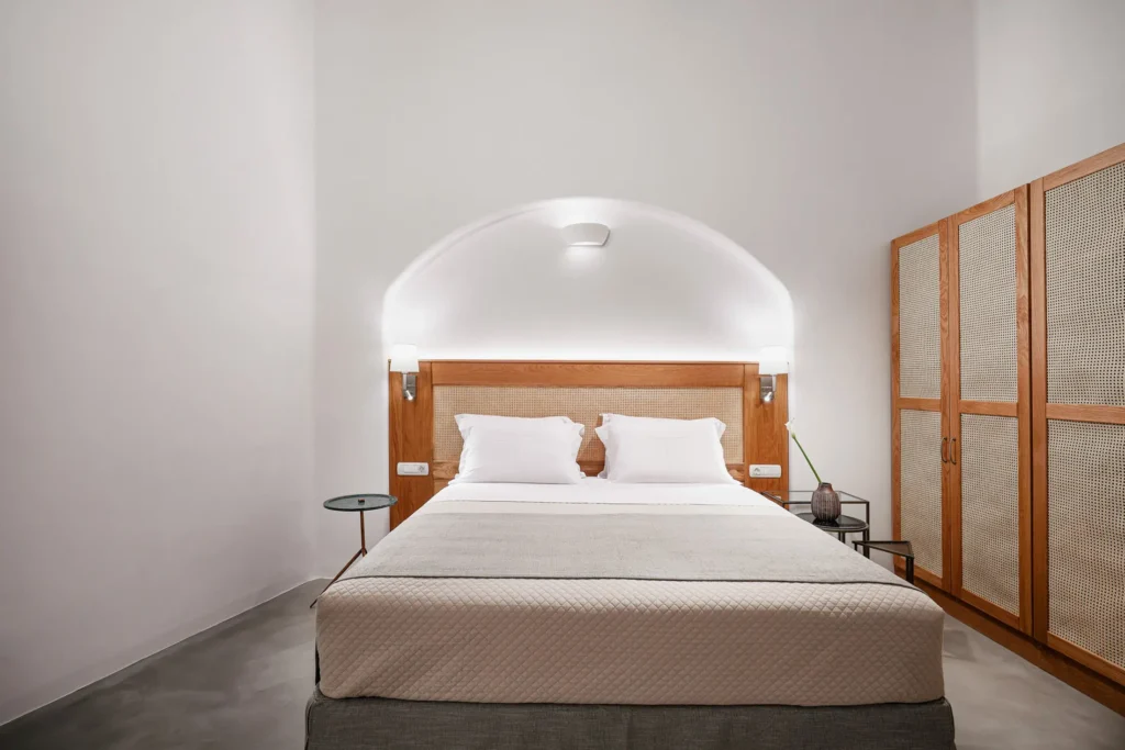hospitality rental villas in Santorini