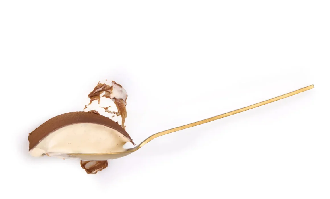 HORECA plated chocolate dessert by Michalis Chatzikalimeris for Callebaut