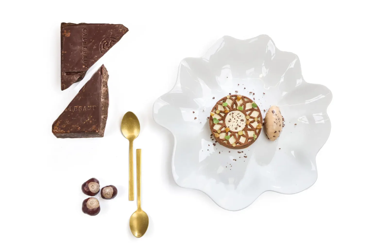 HORECA plated chocolate dessert by Michalis Chatzikalimeris for Callebaut